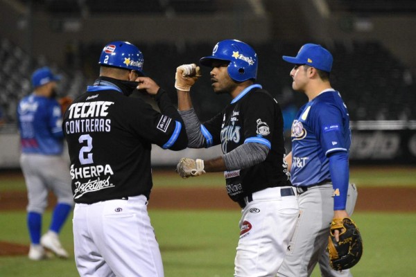 Yaquis concreta pase a semifinales al batir por 8-1 a Charros