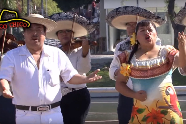 México Chico publicó su video del Corrido a Santa Cruz en 2016; el Corrido de Mazatlán se compuso hace décadas.