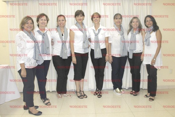 Escuela de la Fe finaliza cursos y da reconocimientos