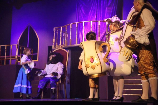 Cautiva a los mazatlecos ‘La Bella y la Bestia’