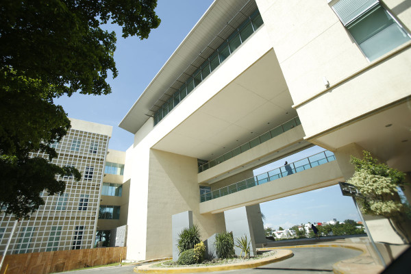 Compran edificio para abrir otra USE