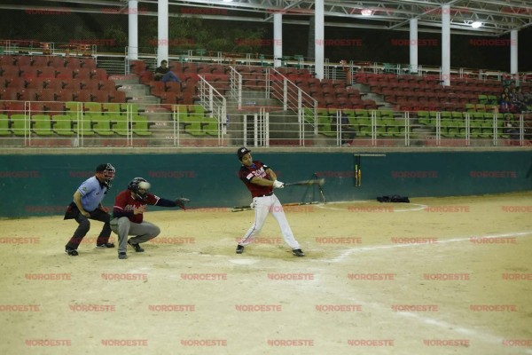 Con paso de bicampeón en la Tercera Élite de la Liga Municipal de Softbol