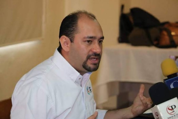 Salida de Higuera del PAN confirma que estaba apoyando a otras causas: Carlos Castaños