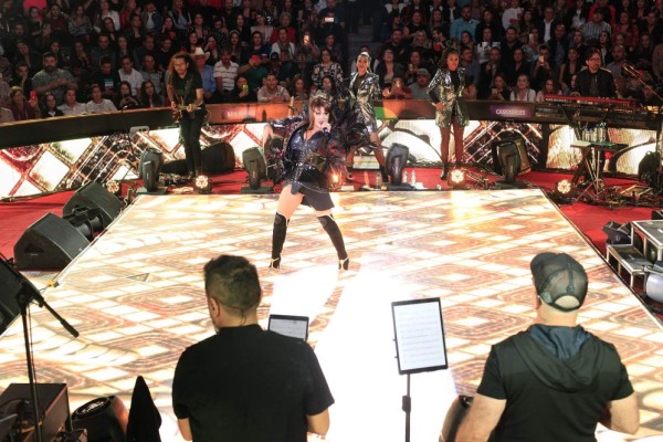 Después de tres años de ausencia, Alejandra Guzmán regresa al Palenque de Culiacán.