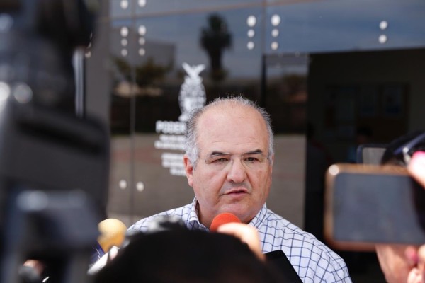 ¿De qué se le acusa a Armando Villarreal, Tesorero de Malova?