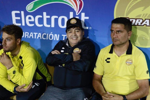 Maradona cumple 60 años de edad.