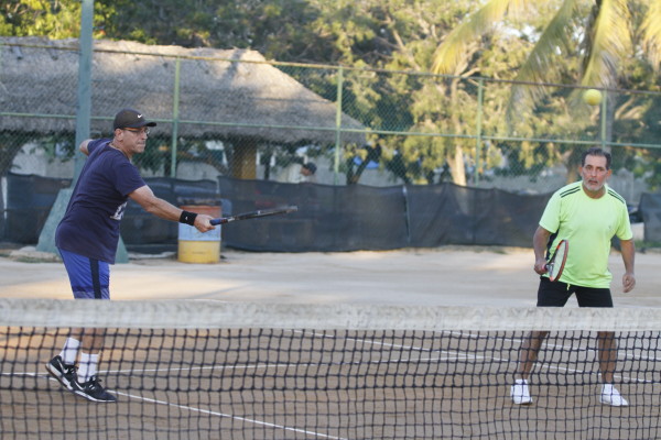 El tenis volverá a la actividad en las instalaciones del Club Muralla.