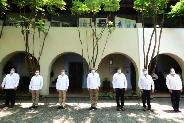 Siete gobernadores rechazan el semáforo federal y anuncian estrategias propias para la reactivación