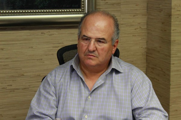 Buscan amparo dos colaboradores de Armando Villarreal, ex funcionario de Malova