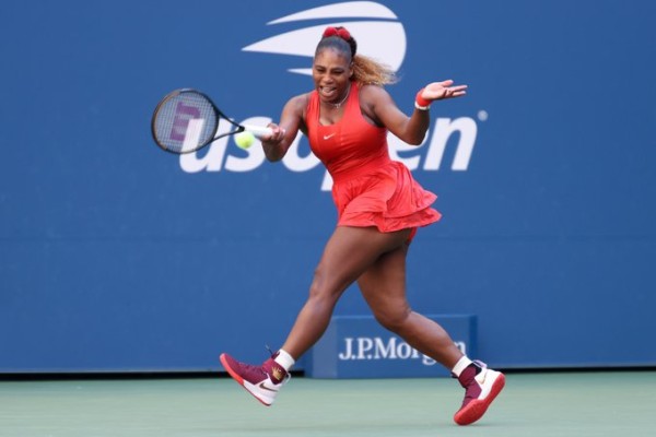 Serena Williams se impone en tres sets. Foto: Twitter @usopen