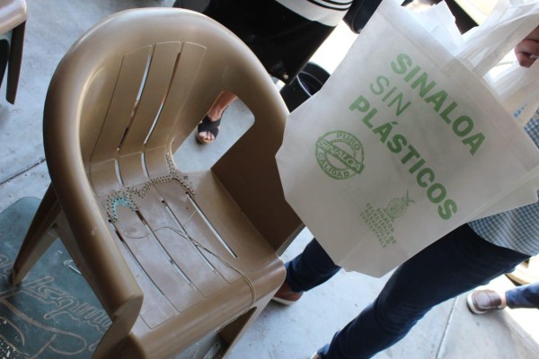 El 20 de julio inicia la prohibición de bolsas de plástico y popotes en Sinaloa