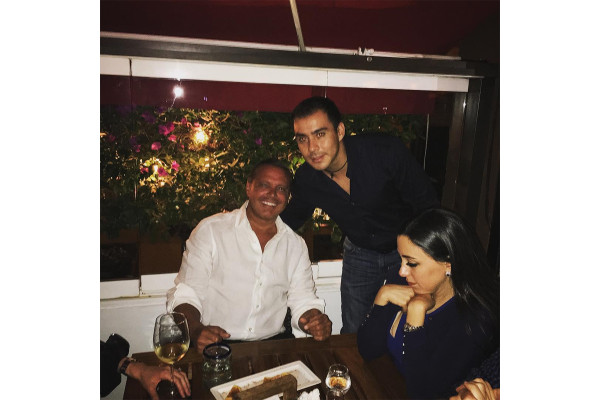 Luis Miguel complace con fotos a sus fans en San Miguel de Allende