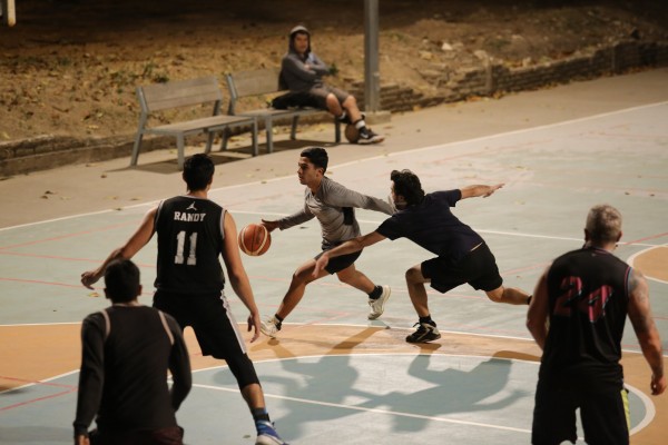 Intensas siguen las acciones en el Torneo de Baloncesto de Segunda Fuerza “Rin Rin Pizza”.