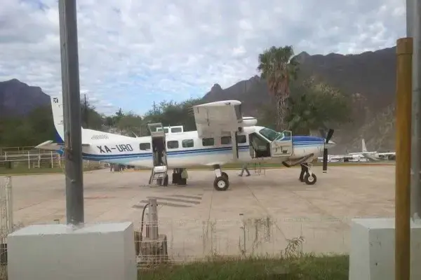 Aún no se han dado a conocer detalles adicionales sobre la aeronave o las posibles causas del accidente.