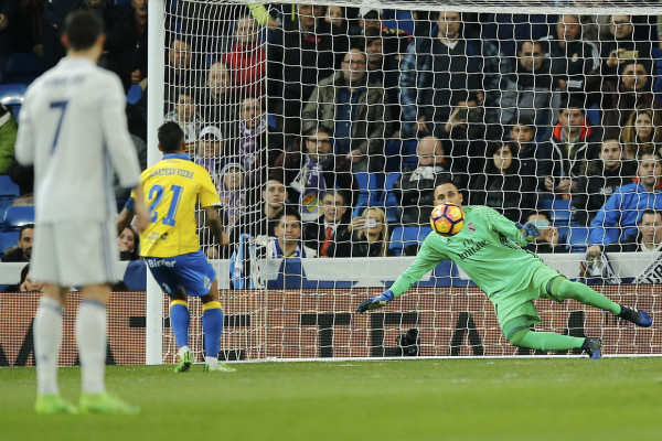 Keylor Navas encabeza lista de Costa Rica para enfrentar a México