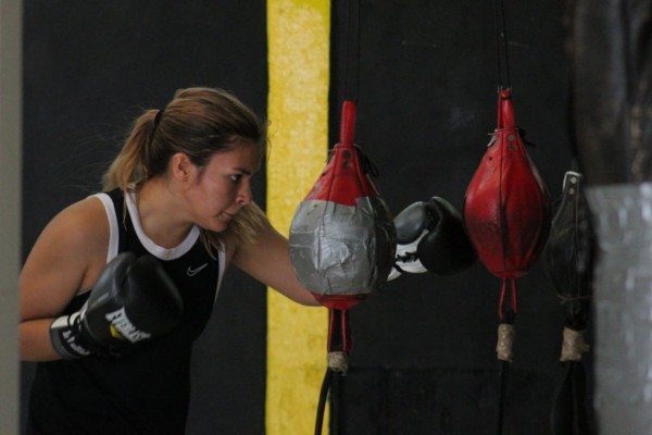 La mazatleca Tamara Cruz va por pase histórico a Juegos Olímpicos en boxeo