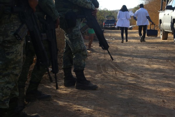 Finaliza la visita de comisiones de búsqueda con 13 cuerpos localizados en fosas clandestinas en Mazatlán