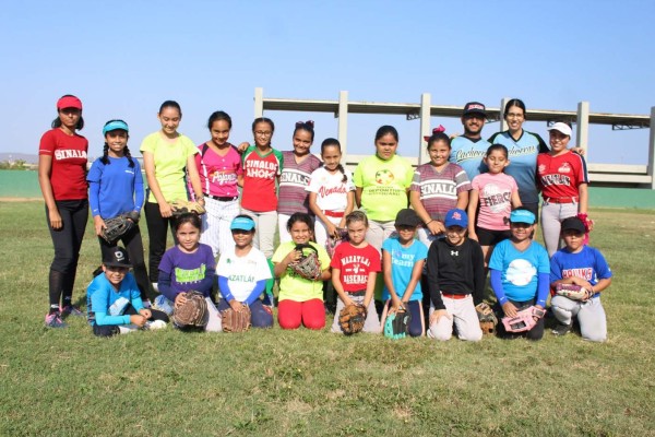 Las Cachorritas CDBJ están listas para competir en el Estatal.