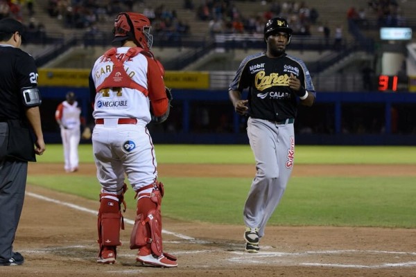 Cañeros obtiene serie en gira