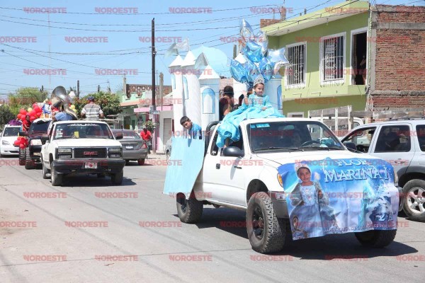 Coronan a reyes del Día del Niño
