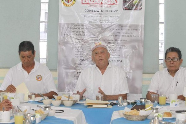 En rueda de prensa la Planilla Blanca da a conocer sus proyectos.
