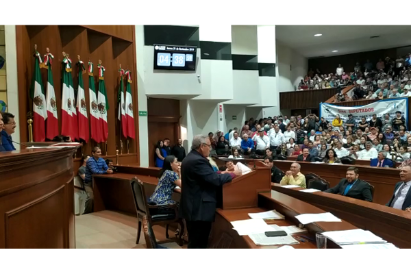 Homologan diputados los aguinaldos a maestros jubilados y pensionados en Sinaloa