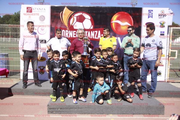 Se alzan con el título el Torneo Stanza-TVP