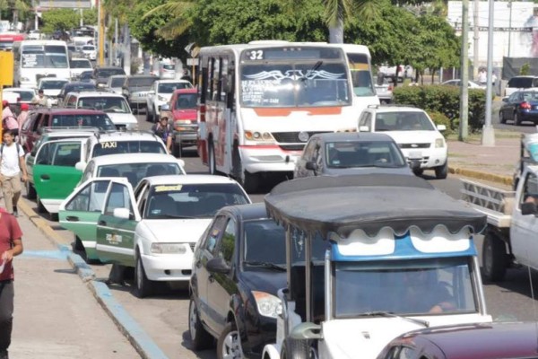 Se revisa que transportistas de Mazatlán no abusen en cobros: DVyT