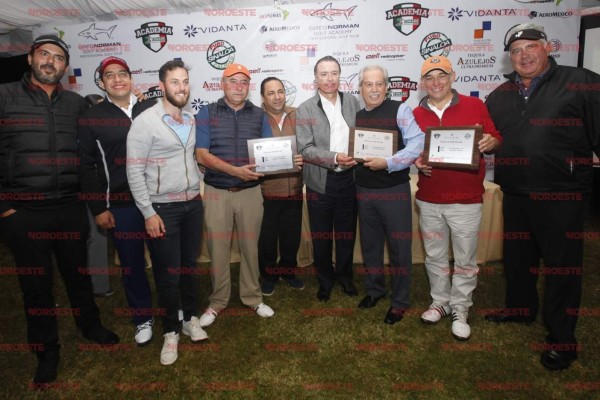 Premian a lo mejor del ProAm en Estrella del Mar tras superar clima adverso