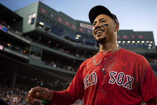 Mookie Betts pasa de Medias Rojas a Dodgers