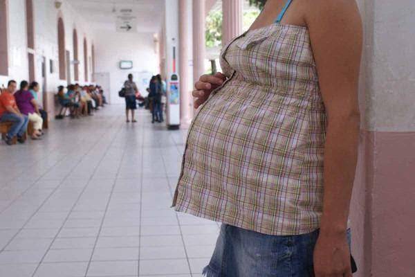 Hasta julio de 2022 registraron 3 mil 803 casos de embarazos en adolescentes.
