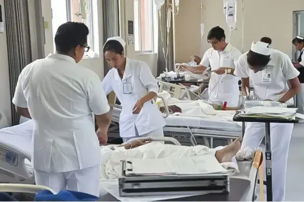 Proyecto de Presupuesto para 2026 prevé $466 mil 674 millones para cuidados; advierten que 80% se irá a becas y pensiones