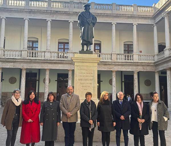 Entrega FIL Guadalajara donativo al sector editorial de Valencia
