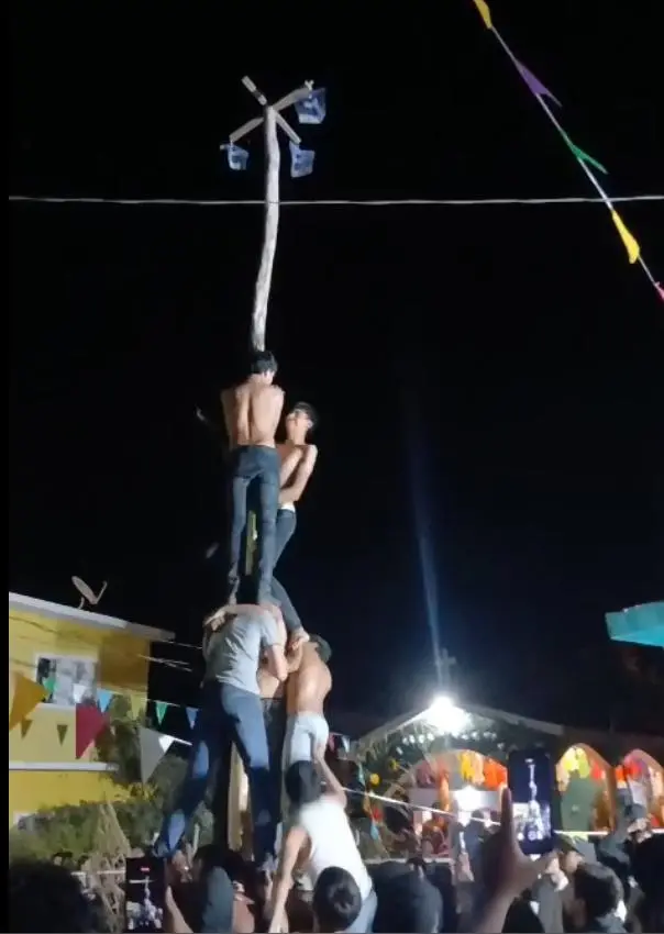 $!Más de un siglo lleva un barrio de Agua Verde mostrando su devoción