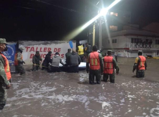Gobierno federal confirma 16 pacientes muertos por inundación en hospital del IMSS de Tula
