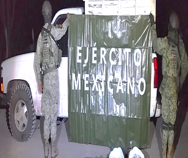 Ejército asegura vehículo blindado artesanal y arsenal en operativo en San Ignacio