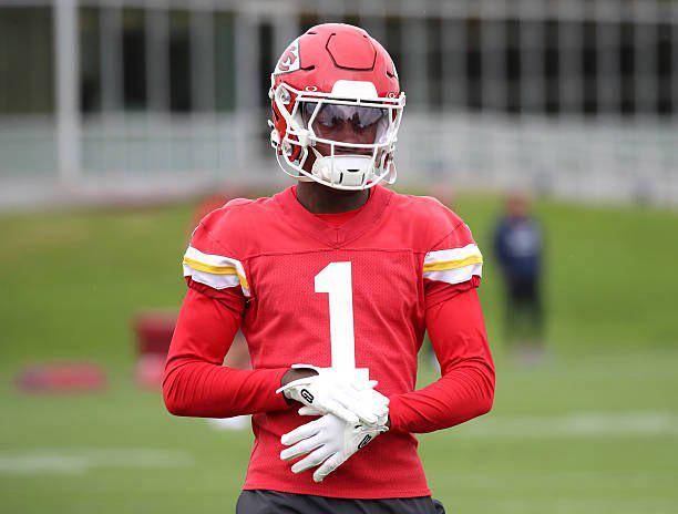 Chiefs descartan a Xavier Worthy para juego ante Giants