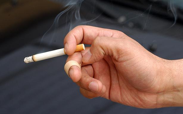 El tabaco sigue siendo una sustancia consumida por jóvenes, aunque ahora el inicio del consumo de la nicotina lo hacen con vapeadores, dice el CIJ Mazatlán.