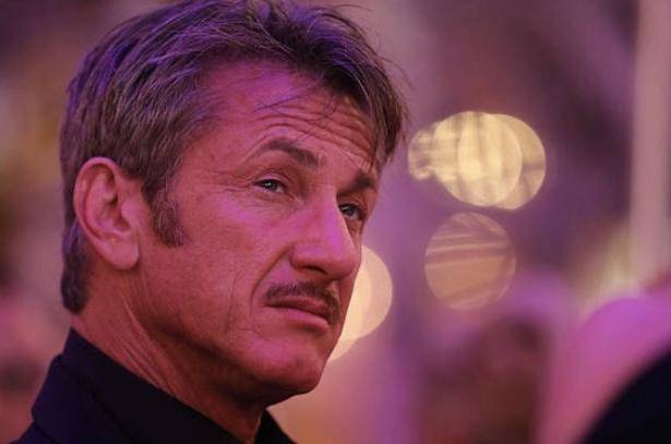 Sean Penn graba documental en Ucrania sobre el conflicto contra Rusia.