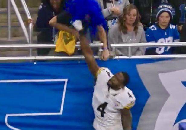 La acción de DK Metcalf causa polémica.