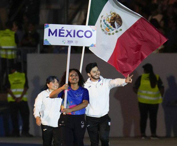Sinaloa presente con Jorge Cárdenas en inauguración de San Salvador 2023