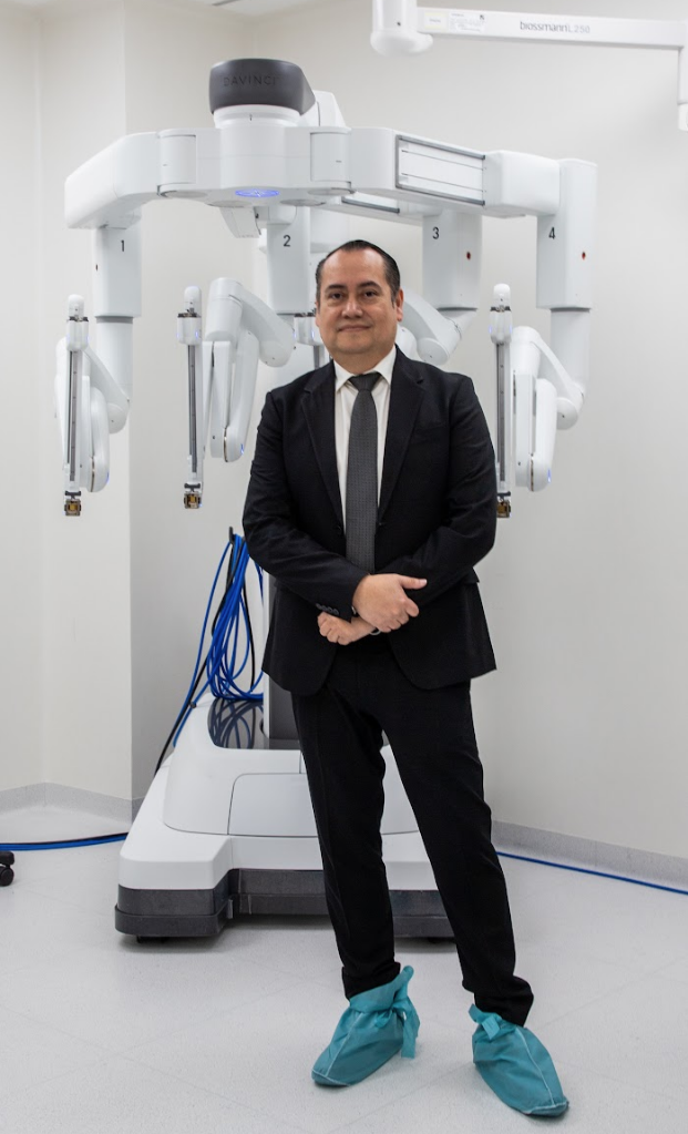 $!Lic. Sinuhé Pasos Salazar, director general del Hospital Ángeles Culiacán.