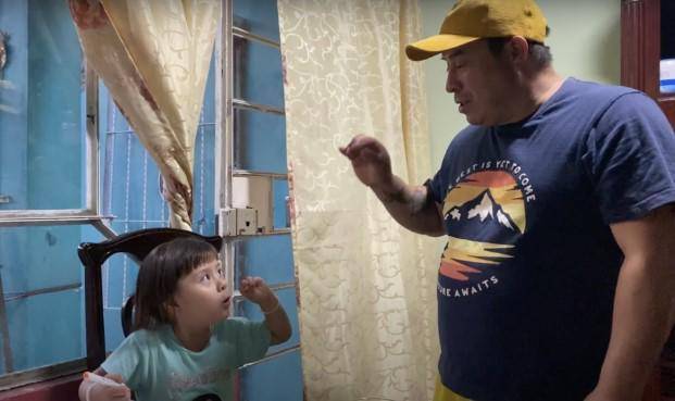 Una detección temprana de la pérdida auditiva permite a menores desarrollar sus habilidades de comunicación.