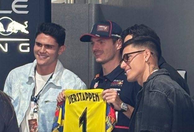 El encuentro se volvió viral.