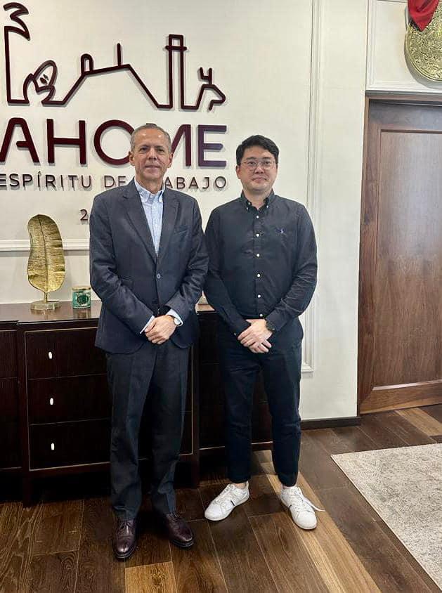 $!Samsung visita Topolobampo con el fin de invertir en planta de metanol y derivados