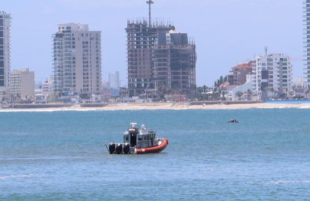 $!Competidor de triatlón desaparece en las playas de Mazatlán