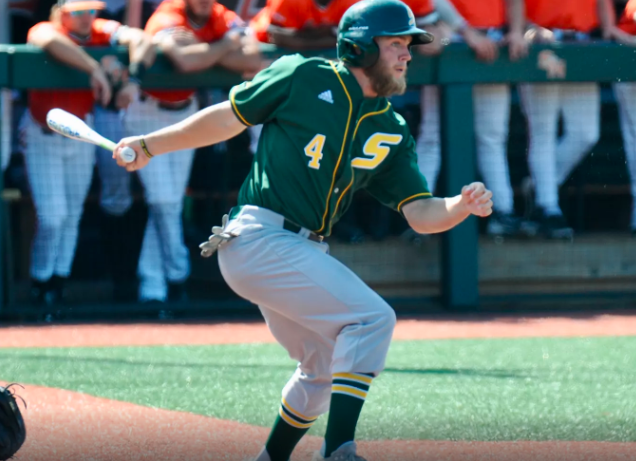 Drew Avans es llamado al ‘Big Show’