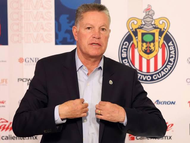 Ricardo Peláez se va de Chivas sin títulos y el cuñado de Amaury Vergara ahora decidirá