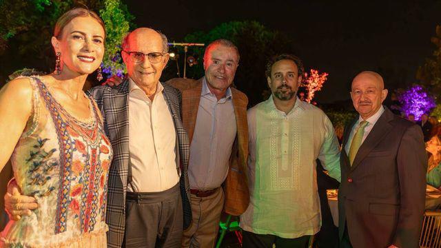 Quirino Ordaz Coppel coincide en fiesta en Madrid con Salinas