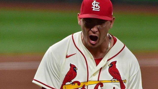 Giovanny Gallegos apechuga su primera derrota de la campaña